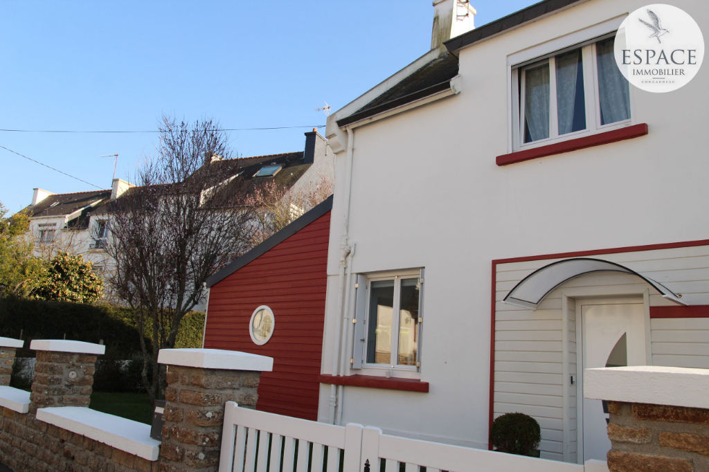 À vendre à Concarneau maison 5 pièces centre-ville à p...