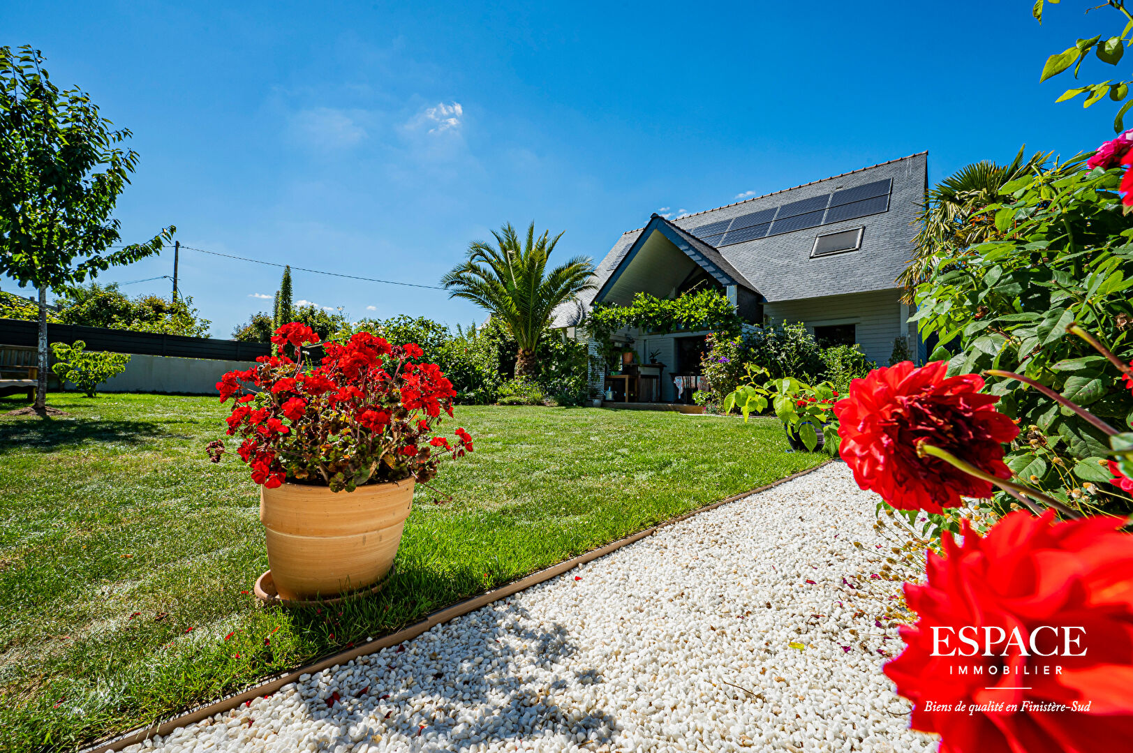 Concarneau la plage à pied, contemporaine de 143 m² sur ...