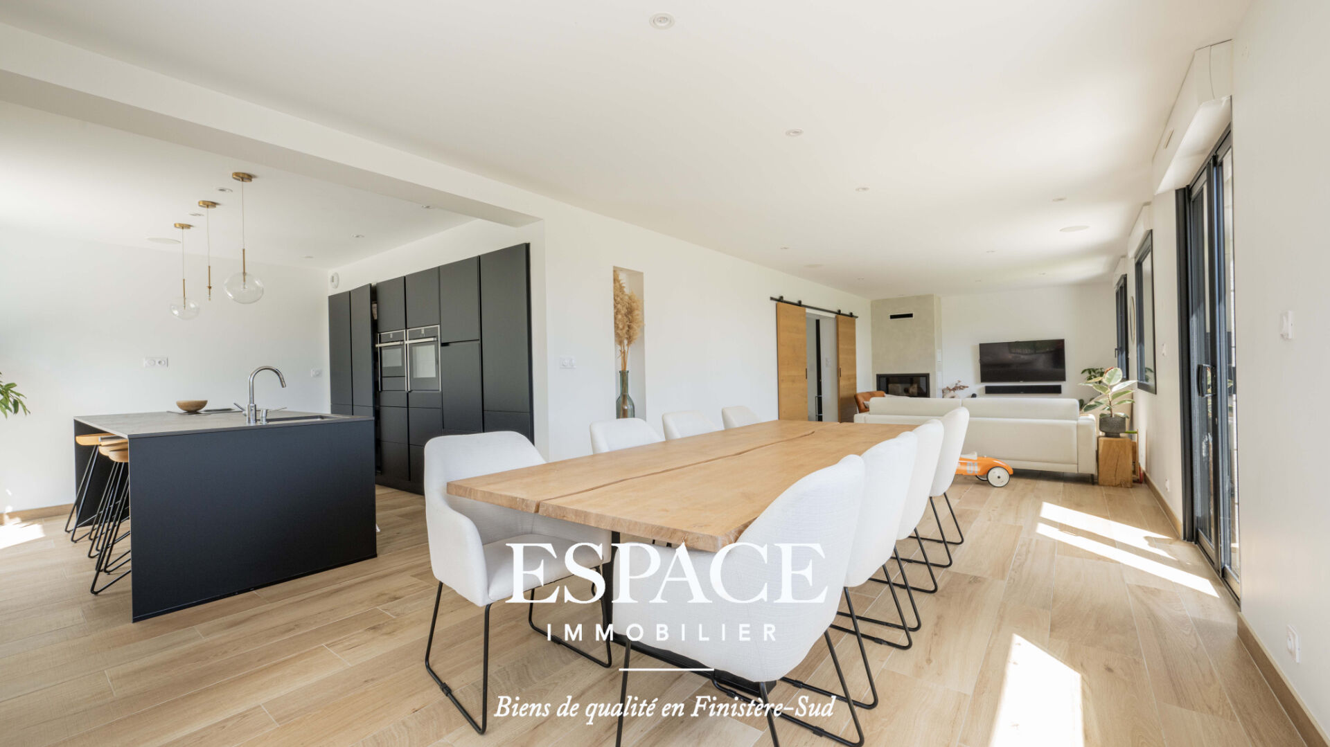 A vendre à deux pas de la plage des Sables Blancs - belle...